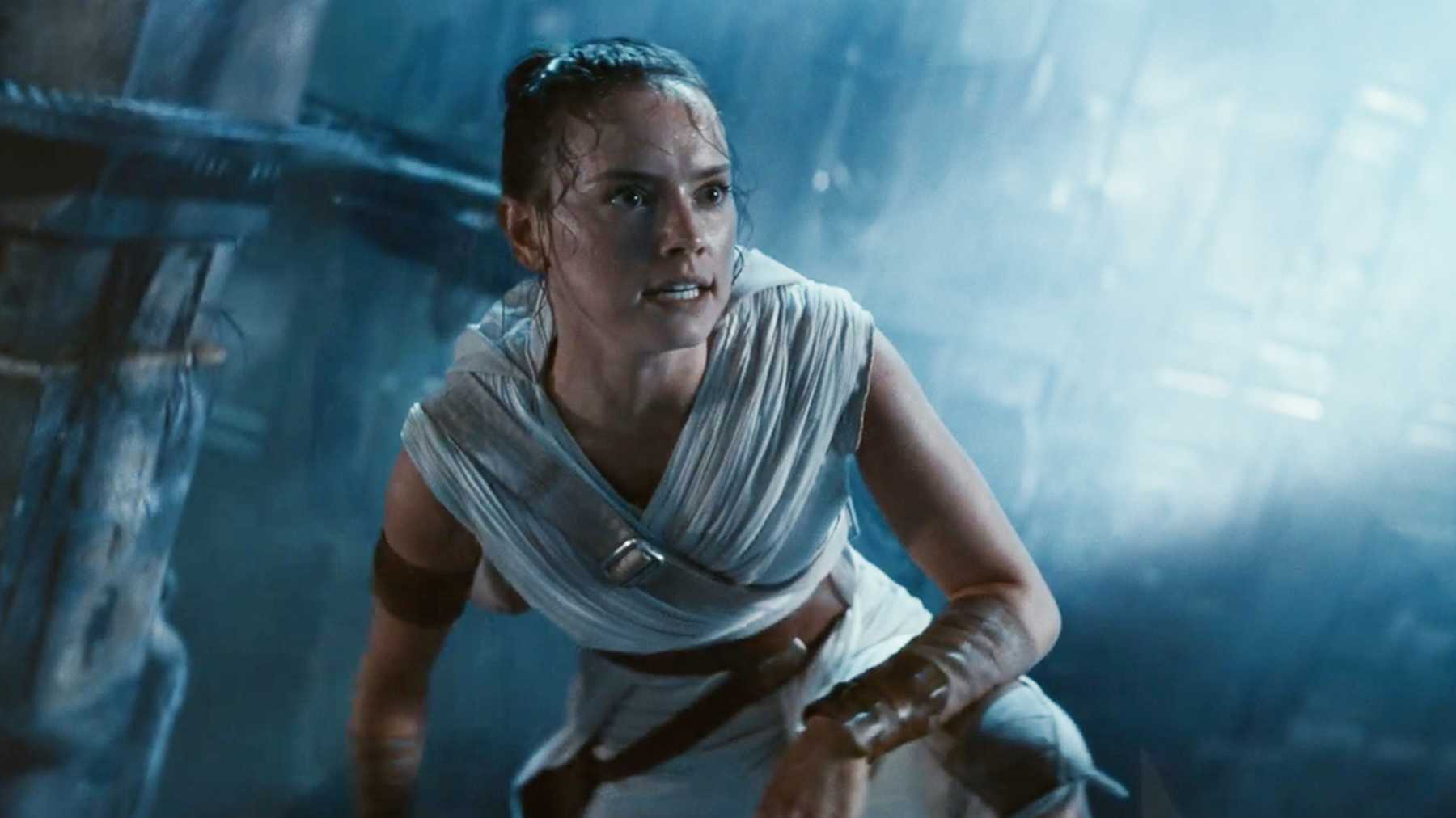 O diretor disse que o roteiro original do novo filme que está por vir de Star Wars: Rise of Skywalker, foi roubado e quase vendido no eBay.