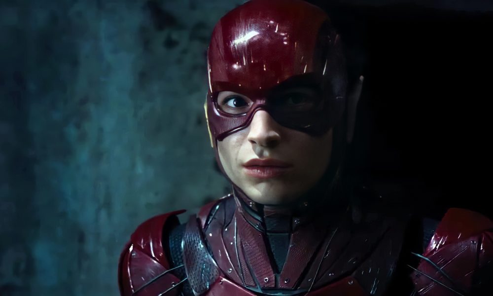O diretor de The Flash, publicou em seu Instagram uma foto da cadeira de Bruce Wayne que será interpretado por Michael Keaton.