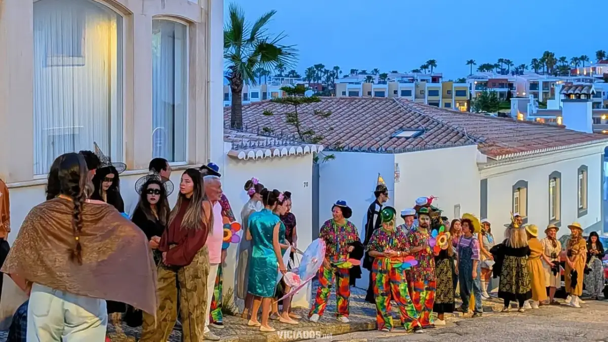 La Casa de Papel invade Portugal: Netflix escolhe Algarve para nova superprodução 14 La Casa de Papel Ferragudo Lagoa Algarve 2026 2