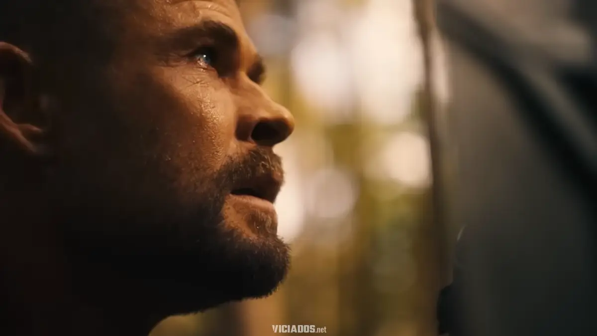 Vingadores Doutor Destino Thor 2026