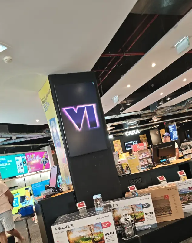 O hype de GTA 6 chegou às lojas físicas! Veja fotos exclusivas do marketing em Portugal 15 GTA 6 Grand Theft Auto VI Fnac Marketing Portugal 2026 1