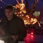Jason diante de uma explosão no trailer de lançamento de GTA 6