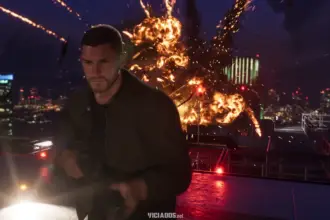 Jason diante de uma explosão no trailer de lançamento de GTA 6