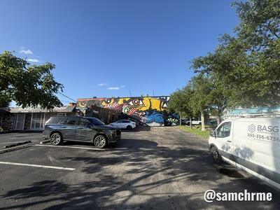 Mural dos olhos, de Enjoy Denial, em Wynwood (foto 4 de @samchrme)