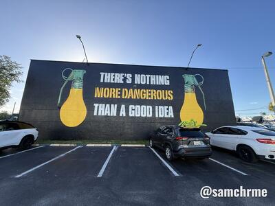 Mural "Good Idea", de Ron English, em Wynwood (foto 4 de @samchrme)
