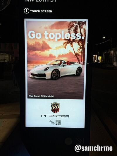 Anúncios de Vice City nas telas digitais de Miami (foto 24 de @samchrme)