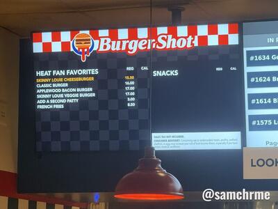 Inside Kaseya Center: Burger Shot, cups and GTA 6 elevators (photo 5 by @samchrme)