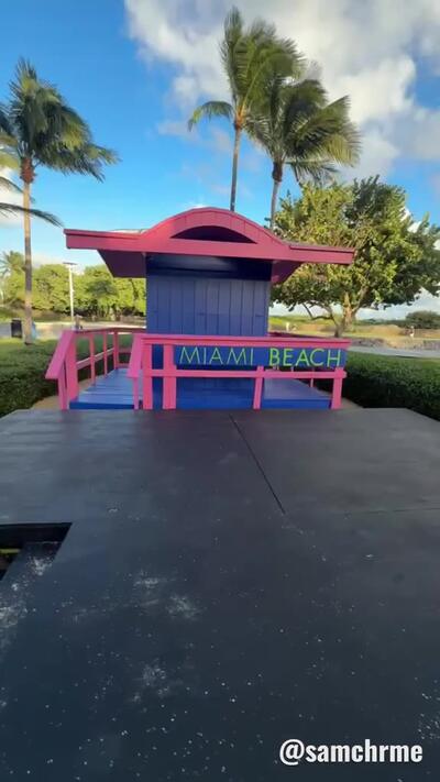 Vídeo da torre de salva-vidas azul e rosa de GTA 6 no Lummus Park, Miami Beach
